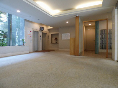 【エントランス】 | 仲介手数料半額！初期費用が安いプライスホーム！サヴォイマキシマイズ博多ステーション