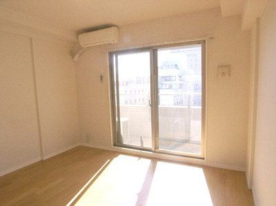 【居間・リビング】 | 仲介手数料半額！初期費用が安いプライスホーム！サヴォイマキシマイズ博多ステーション