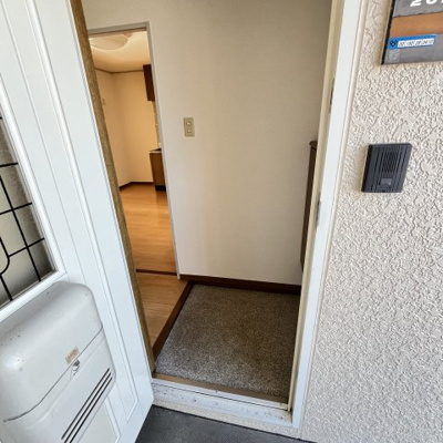 【玄関】 | ボナールシャトーA