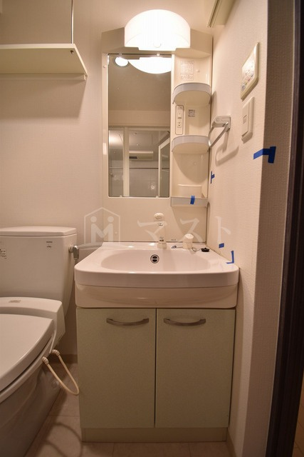 グランド上町の洗面所