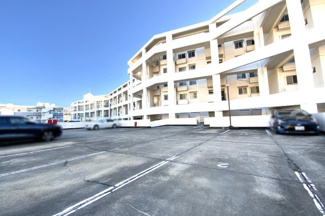 【駐車場】 | 【駐車場】来客用の駐車場も完備されていますので大変便利です。