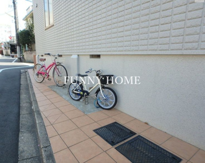 【駐車場】 | Bell Garden | 自転車1台駐輪可能♪駅まで自転車ですぐ♪