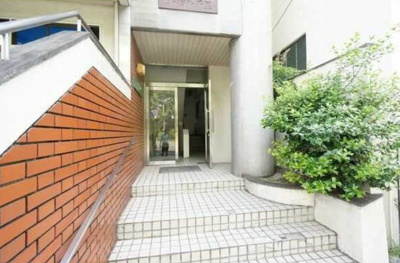 【エントランス】 | アビタシオン千里 | エントランス★