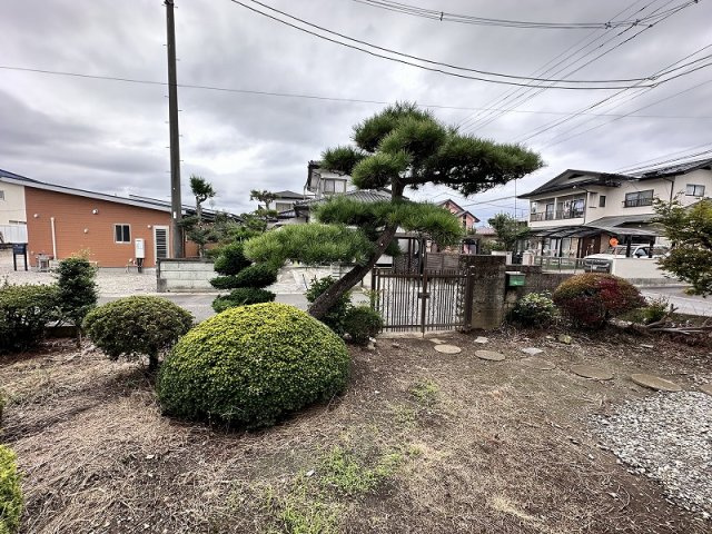 【庭】