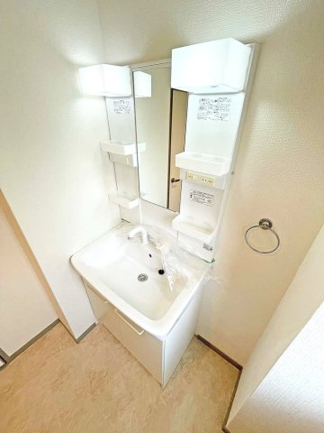 ラピーヌⅡの洗面所
