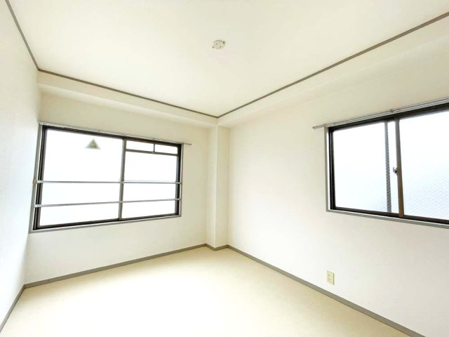 ラピーヌⅡの洋室