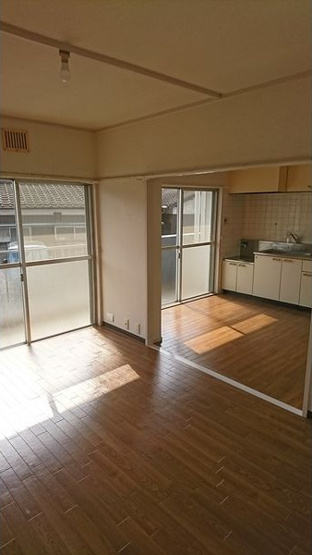 【寝室】 | ビュークレスト高良内