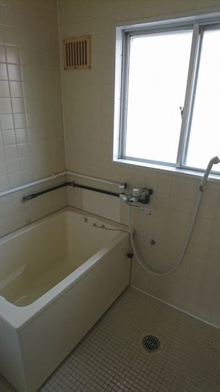 【浴室】 | ビュークレスト高良内