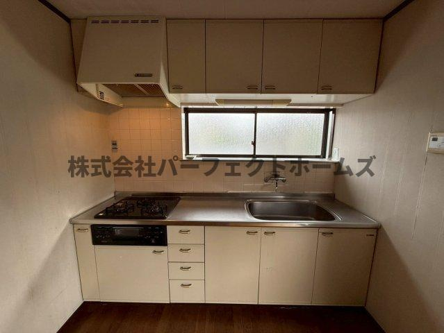 長尾家具町4丁目戸建　賃貸のキッチン|コンパクトなキッチンで掃除もラクラク