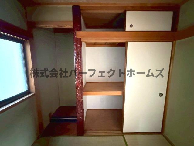 長尾家具町4丁目戸建　賃貸の収納|大きなスペースがあり、収納には困りません