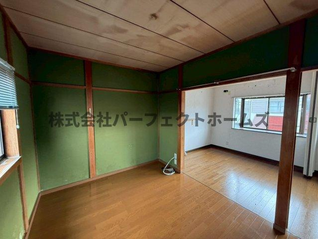 長尾家具町4丁目戸建　賃貸の洋室|明るい洋室です