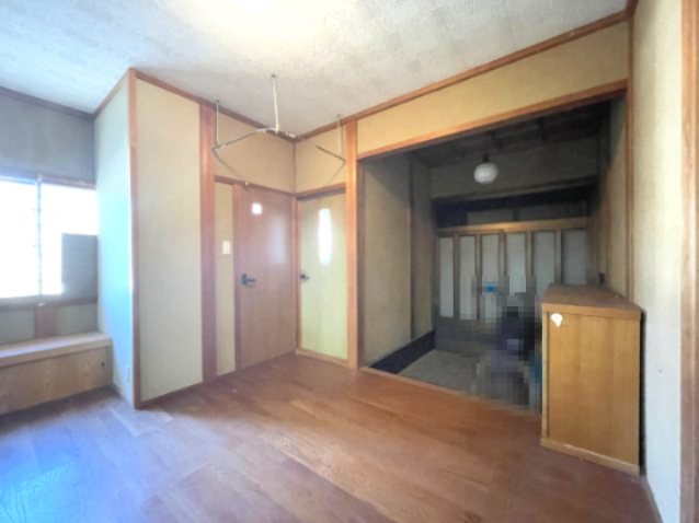 高島市マキノ町知内中古戸建の玄関