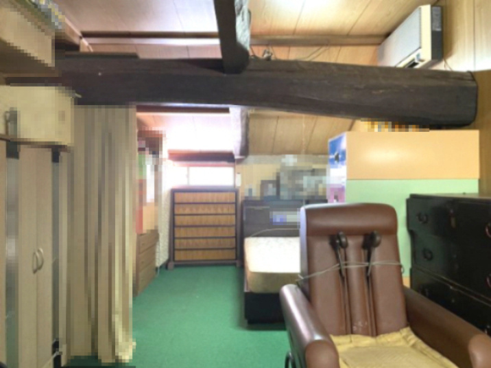 高島市マキノ町知内中古戸建の洋室