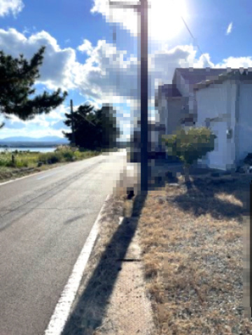 高島市マキノ町知内中古戸建の前面道路含む現地写真