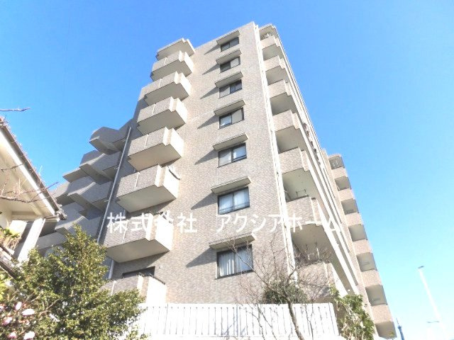 ライオンズマンション入間の外観