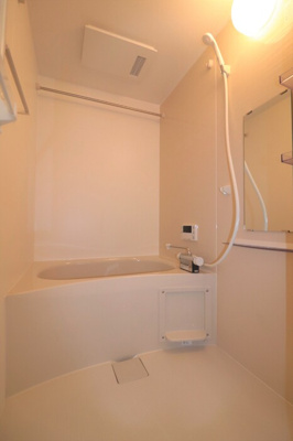 【浴室】 | メゾンラフィーネ