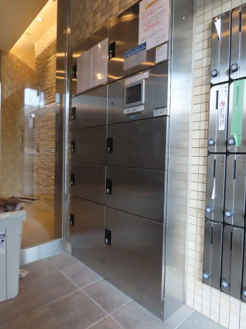 セオリー大阪フルールのその他