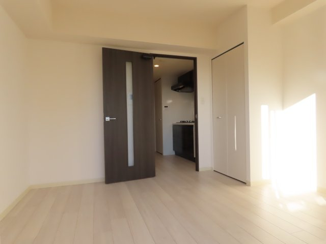 セオリー大阪フルールの寝室