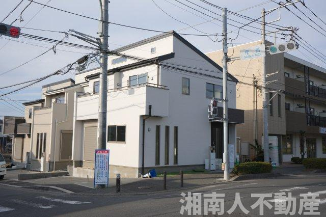 藤沢市辻堂太平台１丁目新築戸建の外観|きれいな外観です