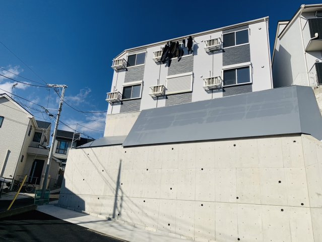 【外観】 | ベルビュー西谷 | ツートンカラーのスッキリしたデザイン