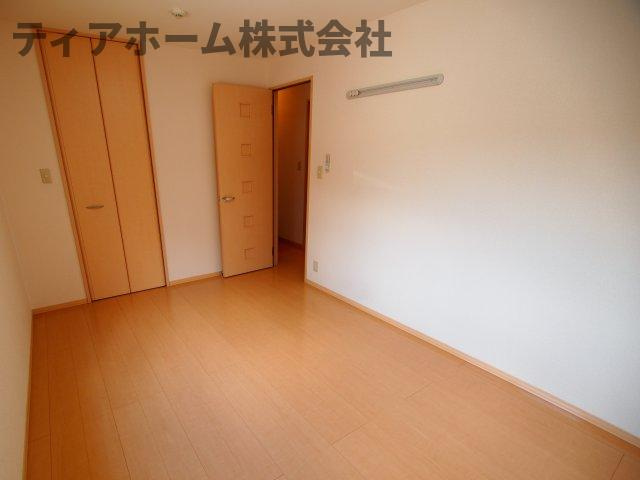 ヒールクリークMイーストの洋室|使い勝手のいい洋室です