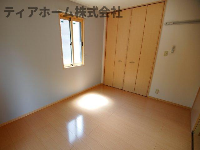 ヒールクリークMイーストの洋室|使い勝手のいい洋室です