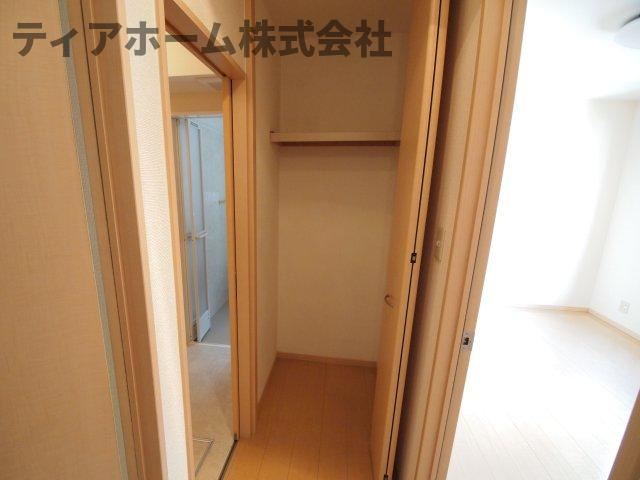 ヒールクリークMイーストのその他