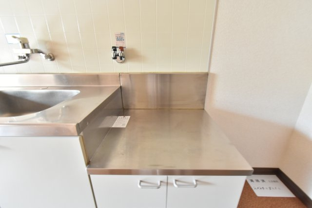 セフィラ２１のキッチン|2口ガスコンロ設置可