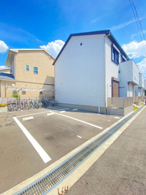 【駐車場】 | エピーク下中条