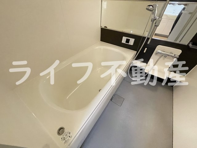 テェルツォラナの浴室|ゆったり過ごせるお風呂です