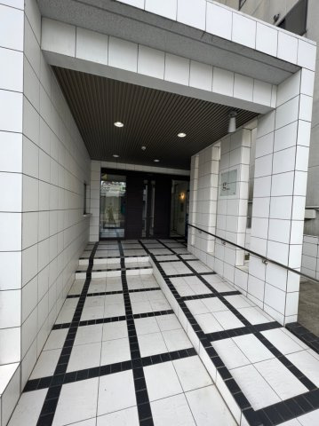 glanz　名古屋市賃貸　仲介手数料無料のエントランス