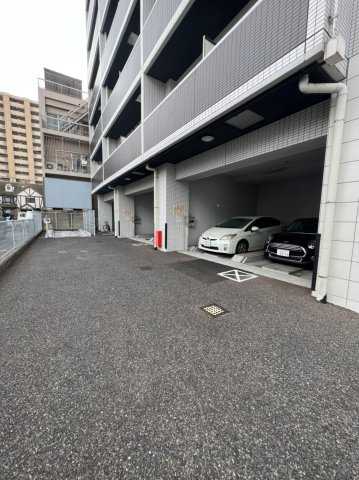 glanz　名古屋市賃貸　仲介手数料無料の駐車場