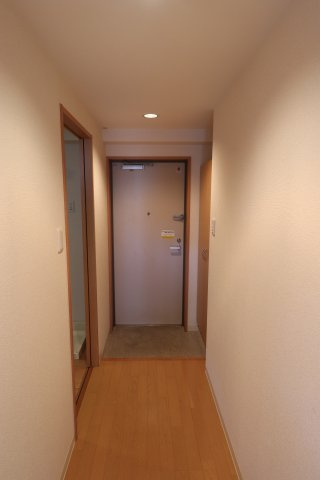 バレル鷺沼の玄関