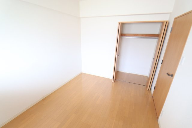 バレル鷺沼の洋室
