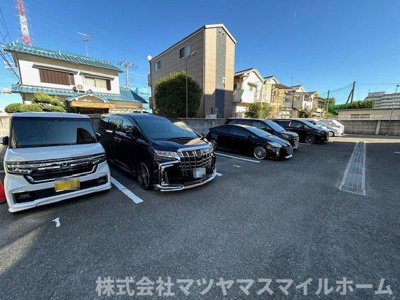 【駐車場】 | ルミネノヴァ菊田