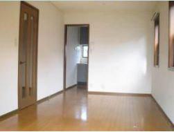 【居間・リビング】 | レイモンドハウス | こちらのリビングで趣味の時間をお楽しみください