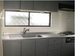 【キッチン】 | レイモンドハウス | キッチンでお料理をお楽しみください