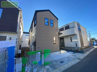 【外観】 | 販売現地
スタイリッシュな外観でゆったりした空間が魅力的です♪