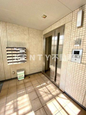 【エントランス】 | ジュネス西小山 | 落ち着いたエントランスです