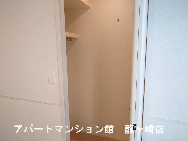 シェノンⅣの収納