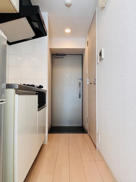 【参考資料】別階、別号室、室内参考写真。※販売物件は賃貸中の為、室内確認はできません。