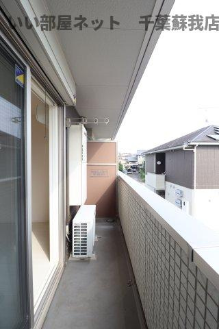 セジュールホンダ Ｂのバルコニー|バルコニーからの眺めを楽しみながら食事をしませんか