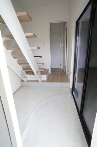 KOYA-BASEのエントランス