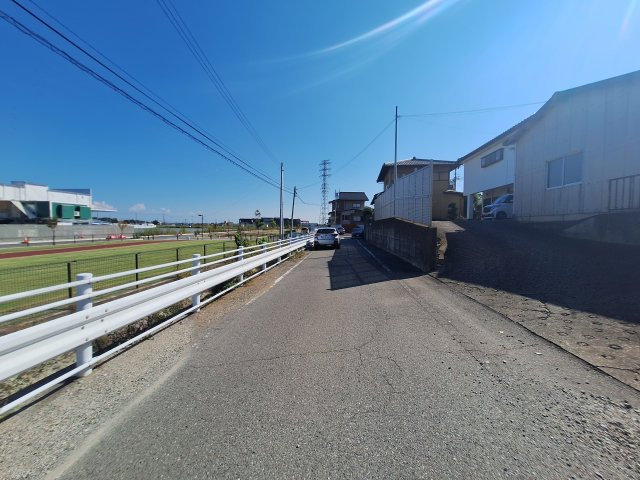 高崎市柴崎町売地の前面道路含む現地写真