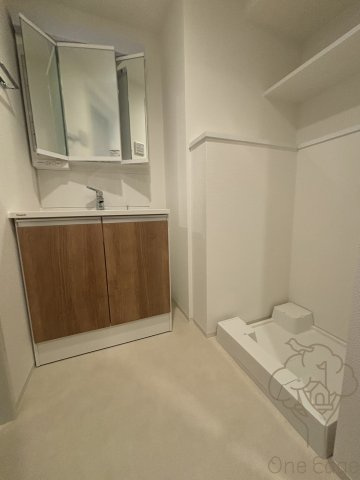 スプランディッド新大阪VIの洗面所