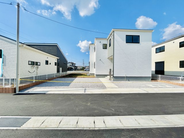 太田市場町の外観|駐車スペース３～4台可能♪