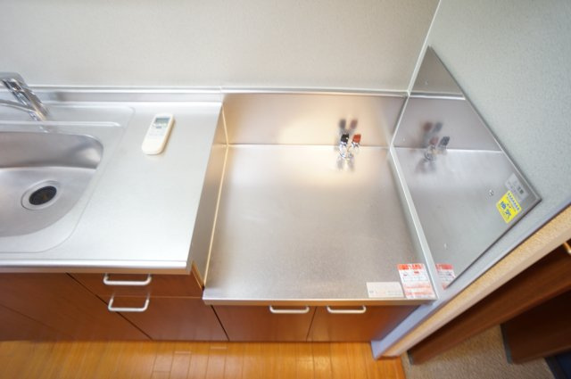 メゾンウイのキッチン