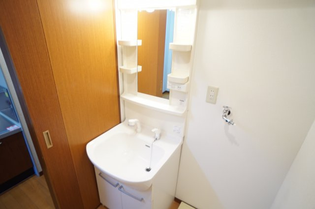 メゾンウイの独立洗面台