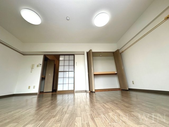 メゾン福谷 Ⅲの居間・リビング