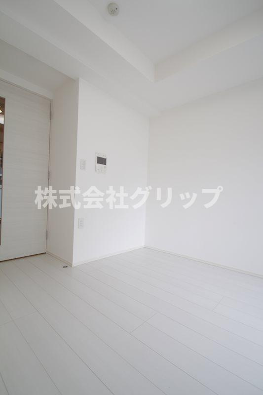 メインステージ横濱東口の洋室